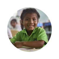 niña que reibe servicios en comunidades de Panamá Oeste y comarca