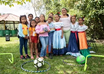 Dona para los ninios de Costa Rica