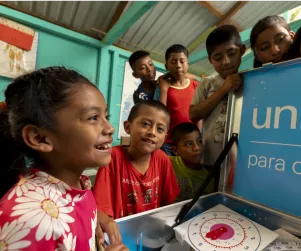 El kit “Escuela en una Caja “