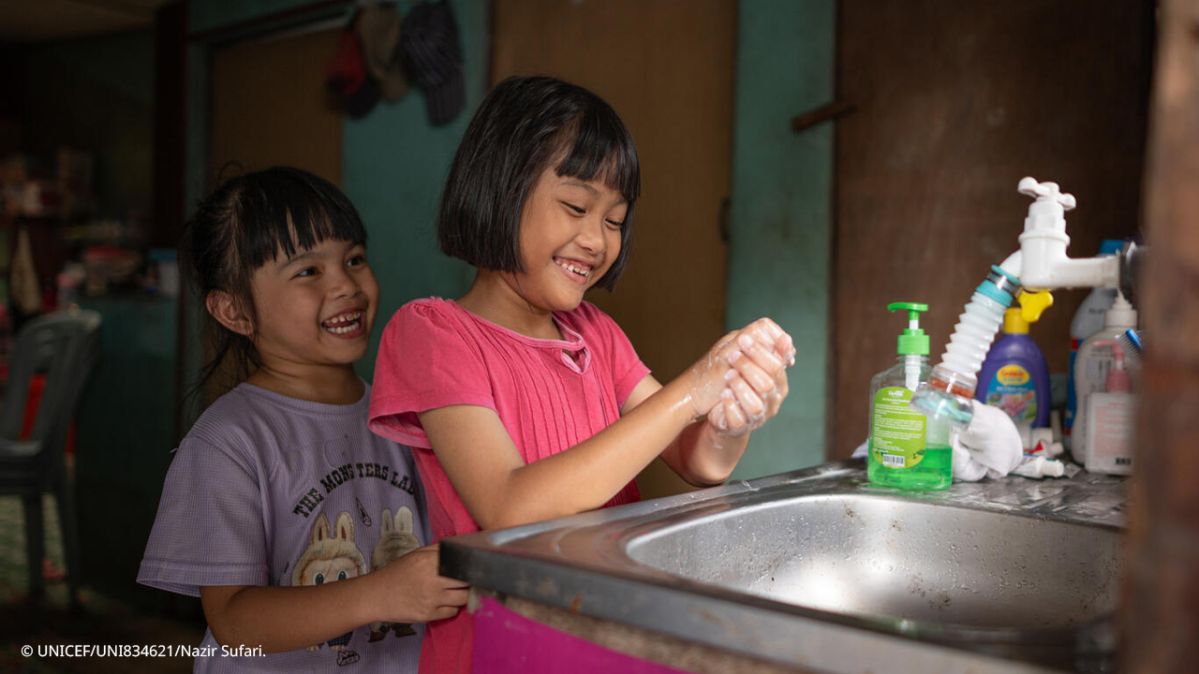 image 1_tumbler_UNICEF Malaysia