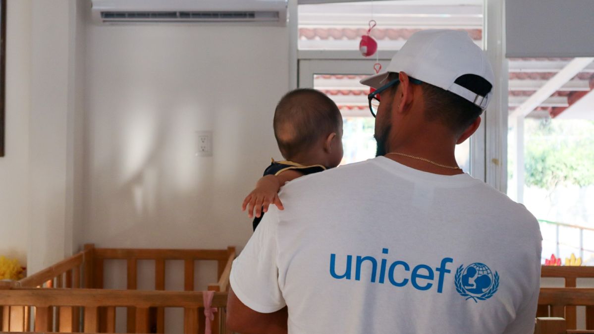 Donor with child in foster home